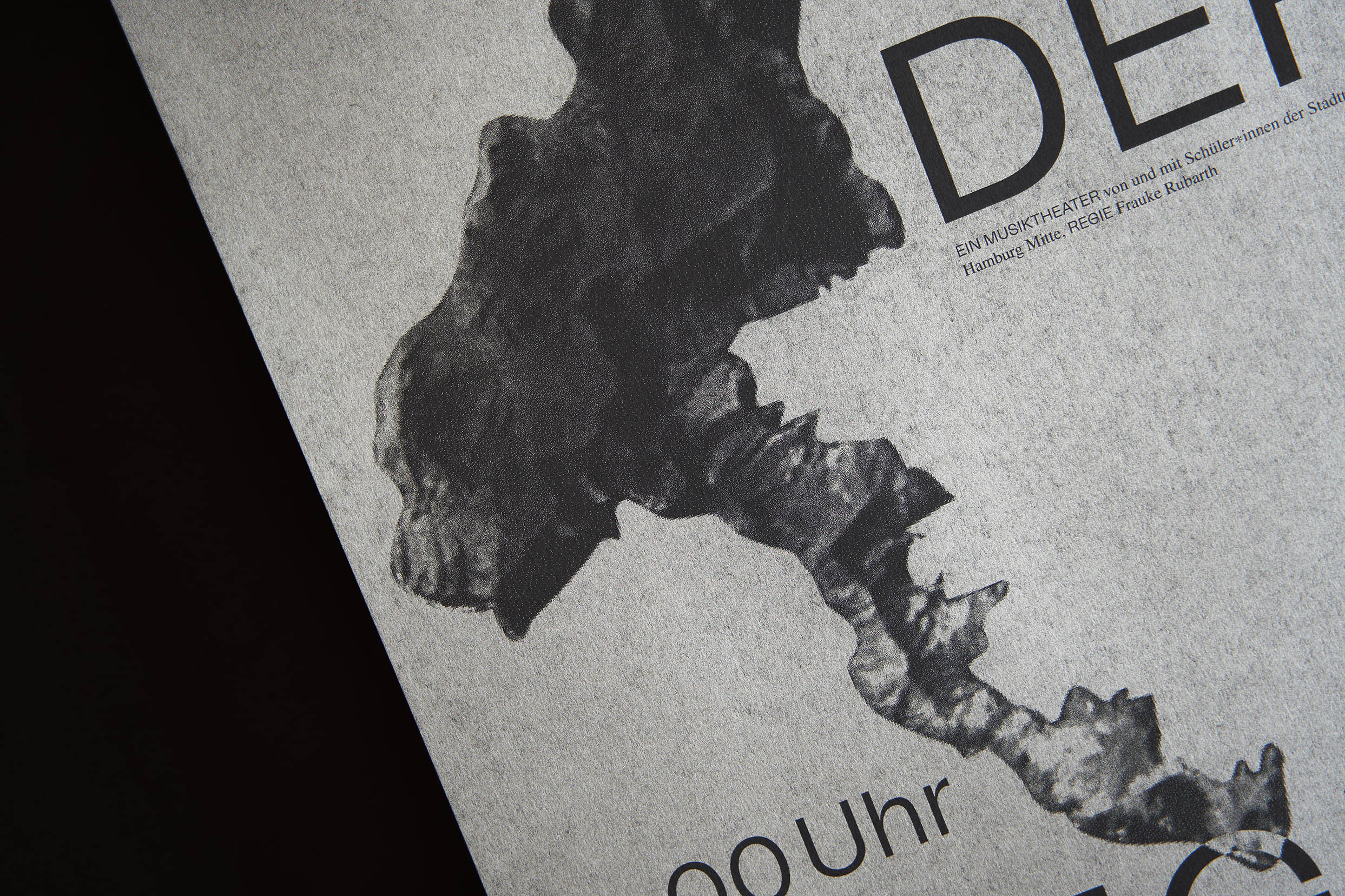 Gestaltung eines Theaterplakates für ein Projekt der Kulturagent*innen Hamburg, Risografie Druck, Lina Herschel Grafikdesign & Art Dirketion, Hamburg Grafikdesign, Art Direktion